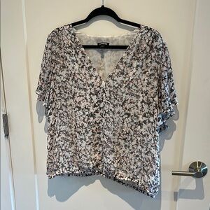 Express Black and White Floral Blouse
